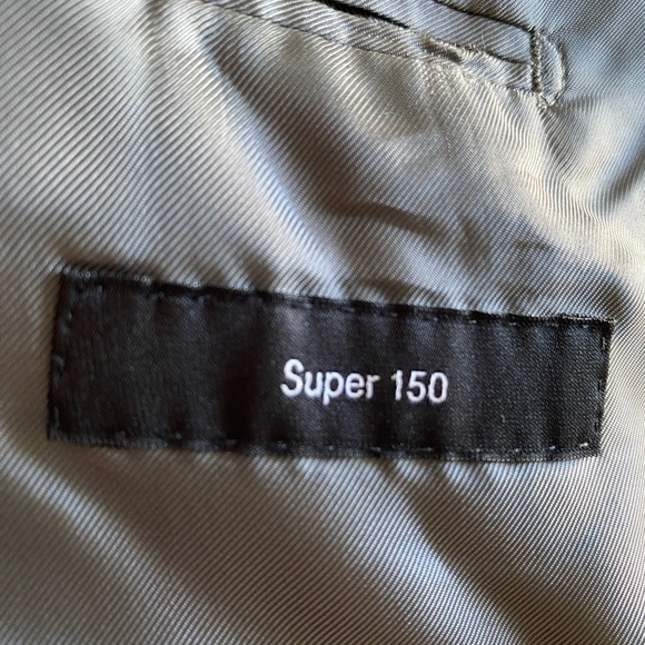 HUGO BOSS Men's Classic Dark Gray Blazer 42L - Picture 6 of 10